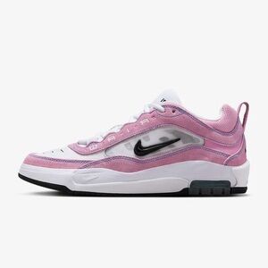 Nike Air Max Ishod Sneakers